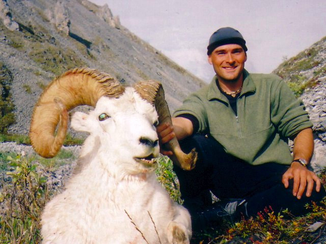 Alaskan Hunts image